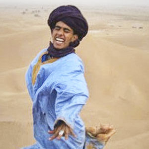 Bild von Tour-Begleiter Mohsin in der Sahara-Wüste